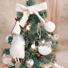 Load image into Gallery viewer, Angelic White (Faux)
