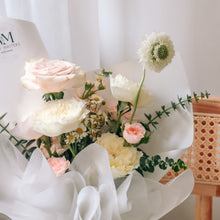 Load image into Gallery viewer, Korean Flower Bouquet Workshop (Fresh)
