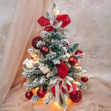 Load image into Gallery viewer, Let It Snow (Faux)
